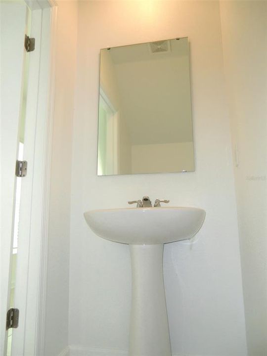 POWDER ROOM