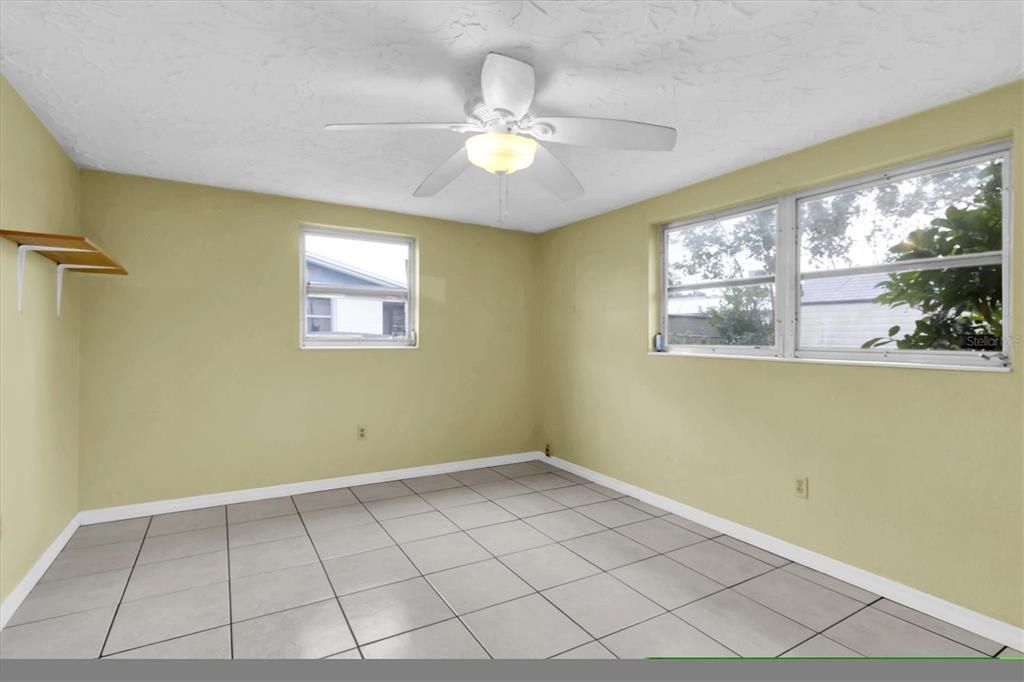 For Sale: $249,900 (2 beds, 2 baths, 1392 Square Feet)