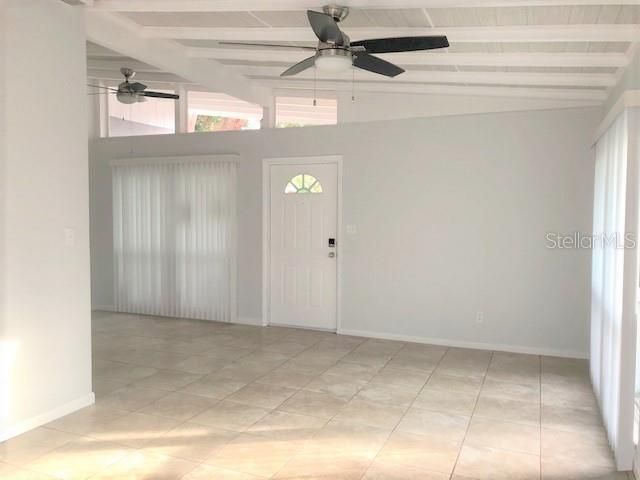 For Rent: $2,500 (3 beds, 2 baths, 1341 Square Feet)