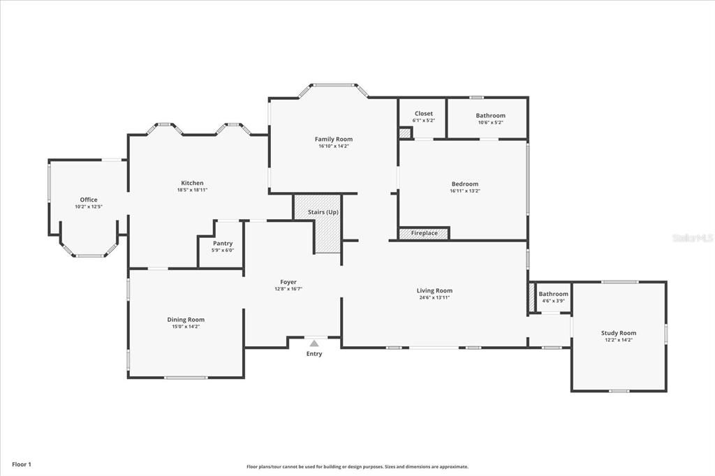 For Sale: $2,600,000 (8 beds, 6 baths, 7886 Square Feet)