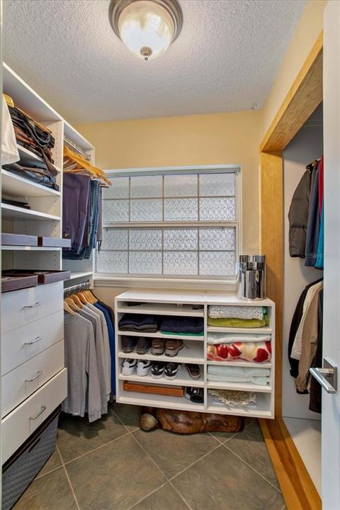 Walk-in closet