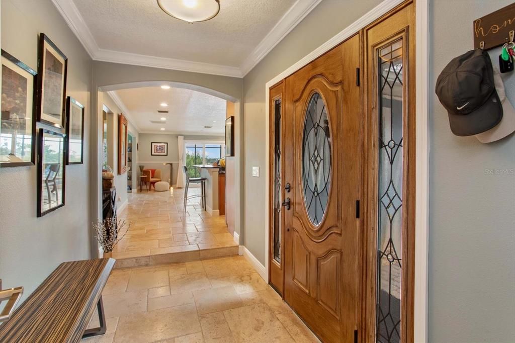 Foyer facing to living