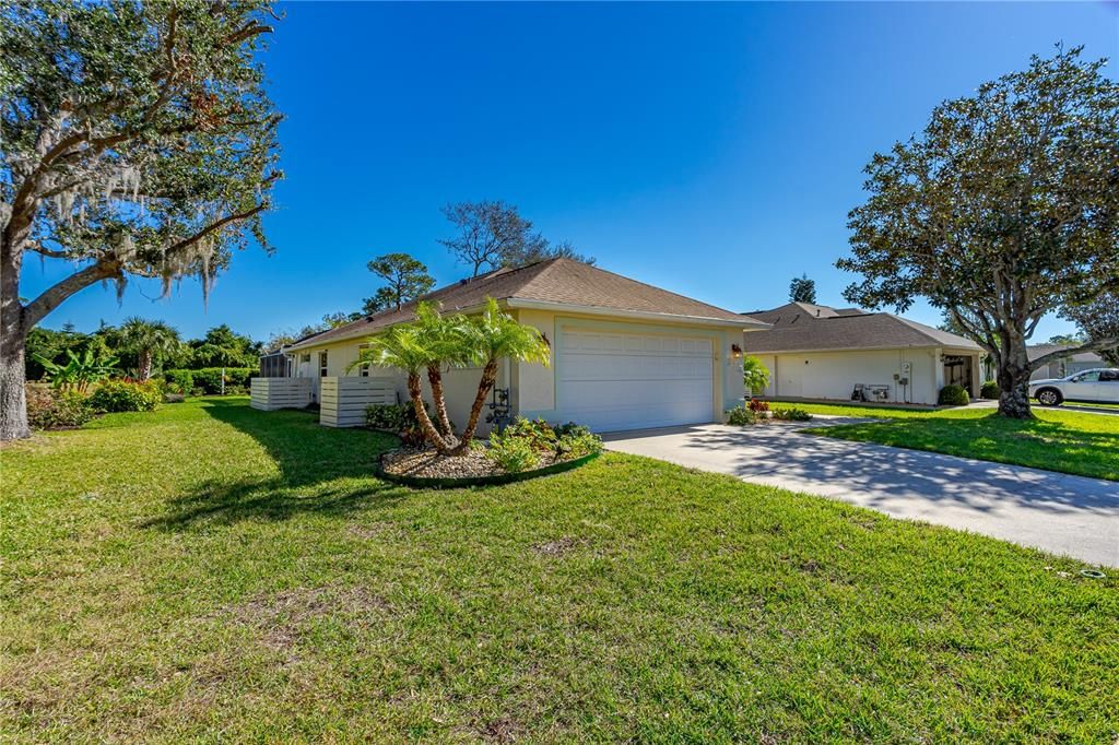 For Sale: $498,800 (3 beds, 2 baths, 2102 Square Feet)