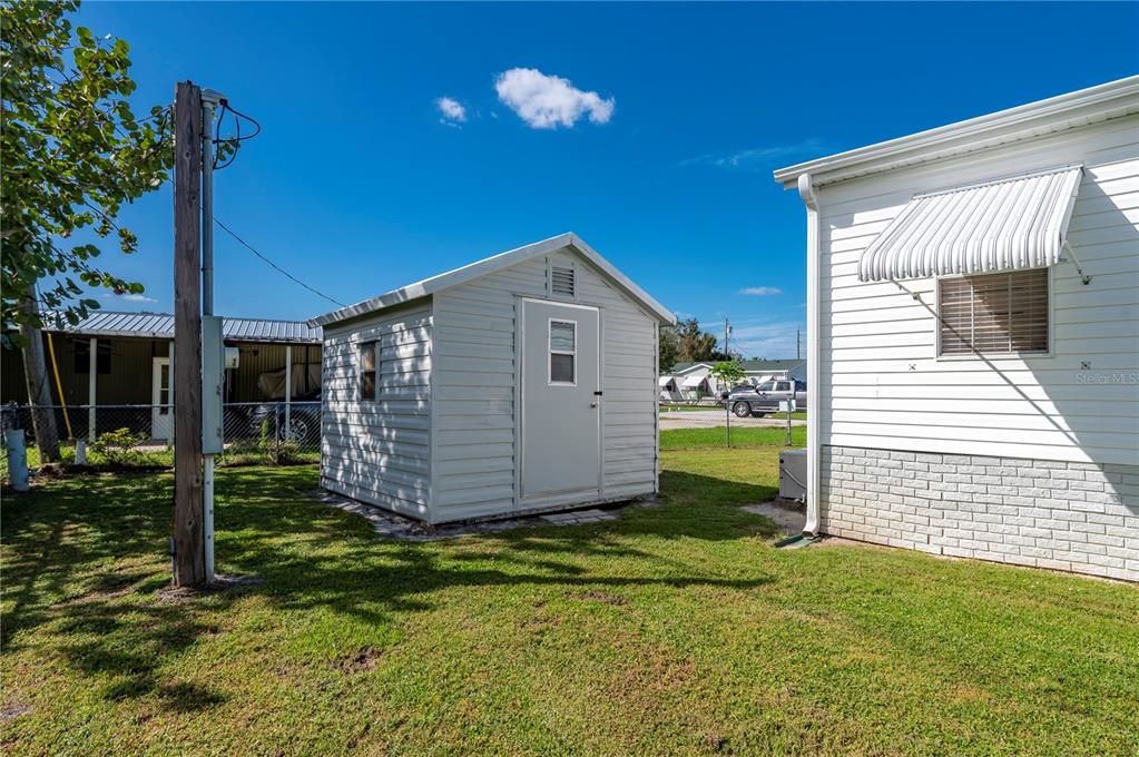 For Sale: $265,000 (3 beds, 2 baths, 1248 Square Feet)