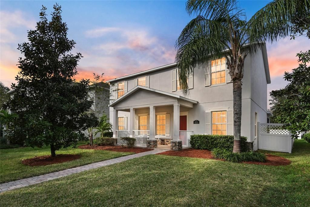 The most beautiful curb appeal! Such charm!