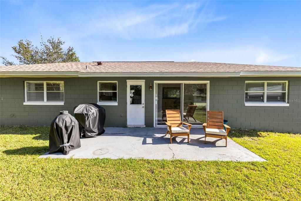 For Sale: $389,900 (3 beds, 2 baths, 1703 Square Feet)