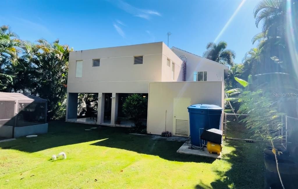 En Venta: $660,000 (5 camas, 4 baños, 3500 Pies cuadrados)