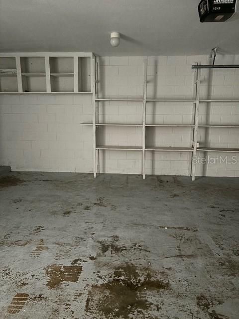 Garage shelving