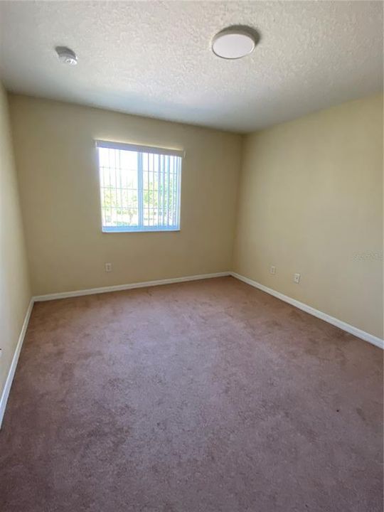 For Rent: $2,250 (4 beds, 3 baths, 1642 Square Feet)