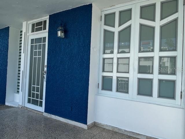 En Venta: $175,000 (4 camas, 2 baños, 1301 Pies cuadrados)