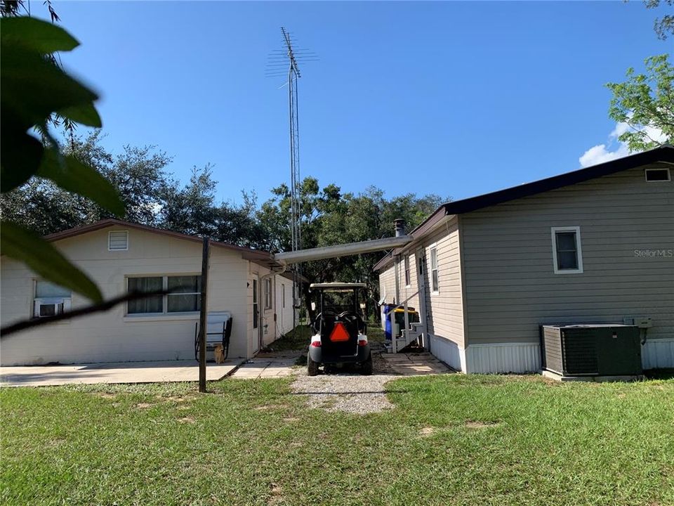 For Sale: $550,000 (3 beds, 2 baths, 1800 Square Feet)