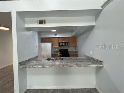 For Rent: $1,650 (2 beds, 2 baths, 1062 Square Feet)