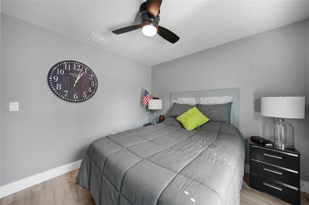 For Sale: $339,000 (3 beds, 2 baths, 1499 Square Feet)