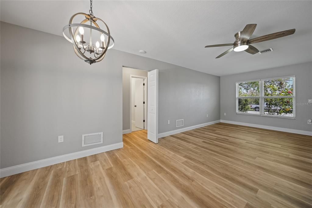 For Sale: $429,000 (3 beds, 2 baths, 1360 Square Feet)