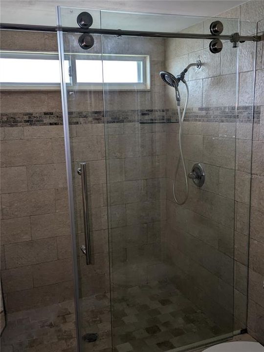 Primary shower