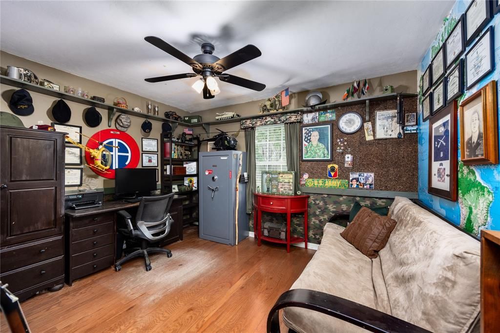 For Sale: $448,000 (3 beds, 2 baths, 1728 Square Feet)