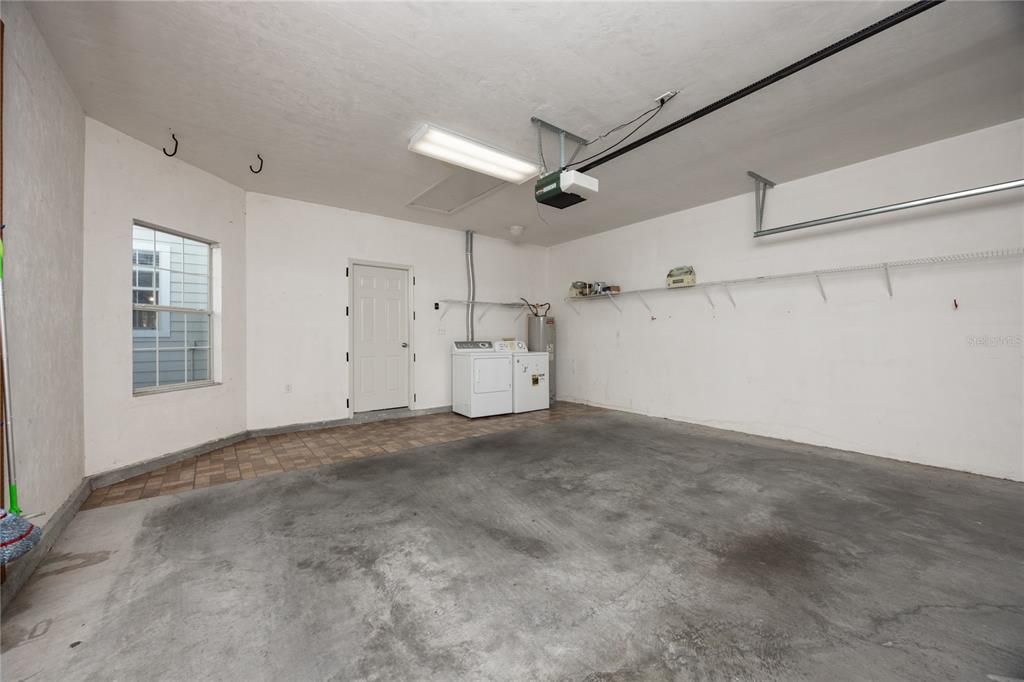 For Sale: $259,000 (2 beds, 2 baths, 1328 Square Feet)