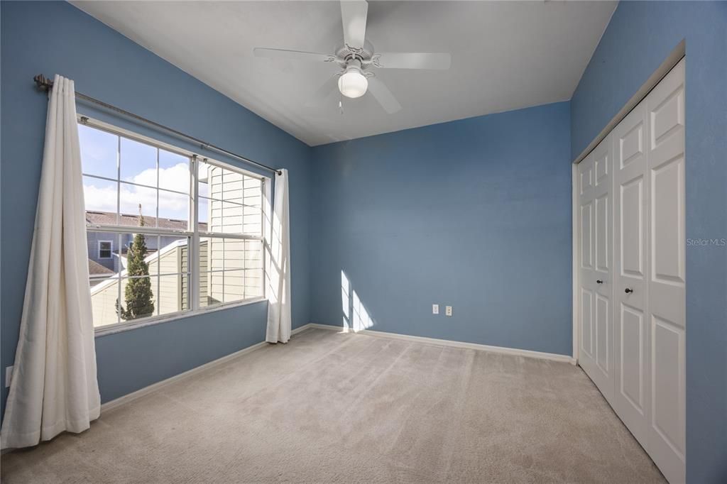 For Sale: $259,000 (2 beds, 2 baths, 1328 Square Feet)