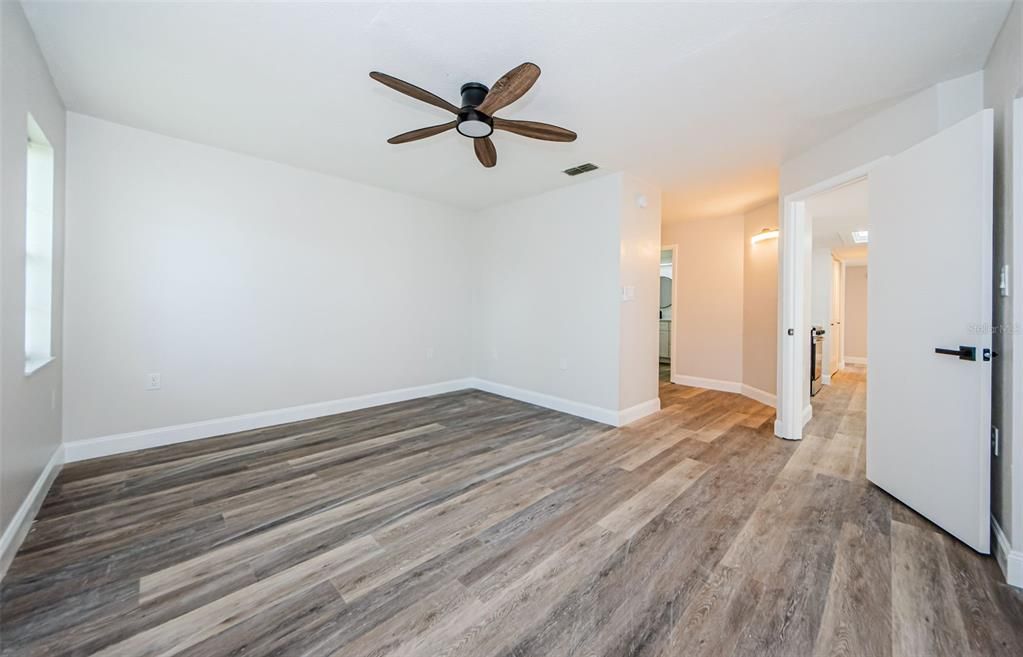 For Sale: $229,900 (2 beds, 2 baths, 1534 Square Feet)