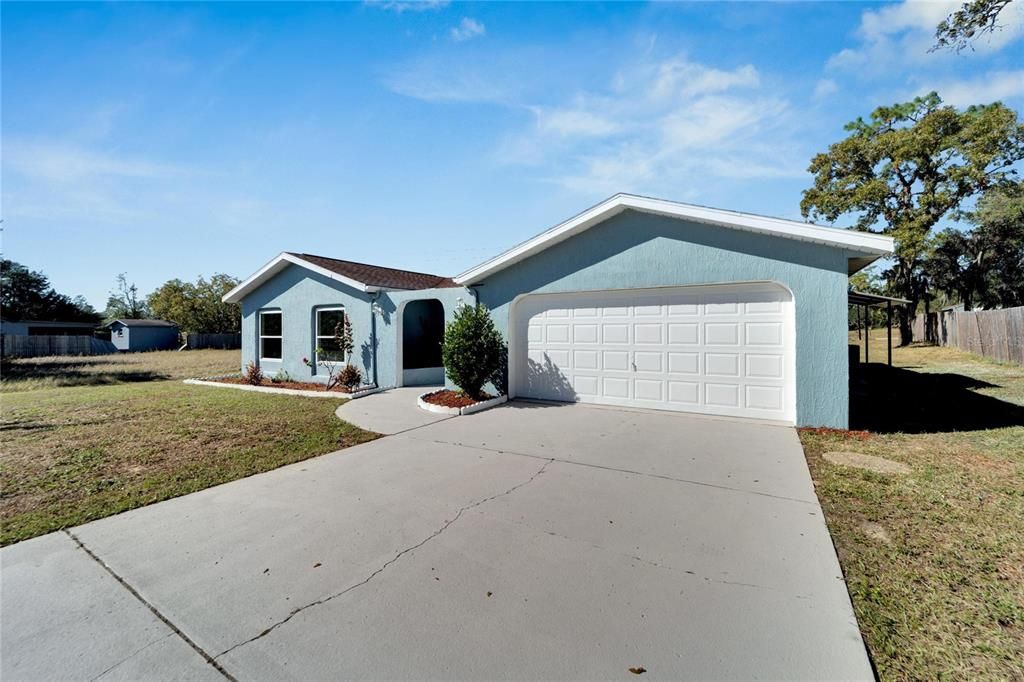 For Sale: $362,995 (3 beds, 2 baths, 1416 Square Feet)