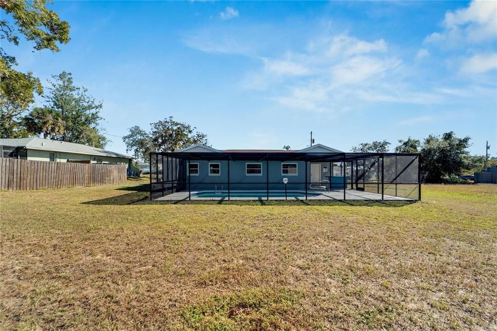 For Sale: $362,995 (3 beds, 2 baths, 1416 Square Feet)