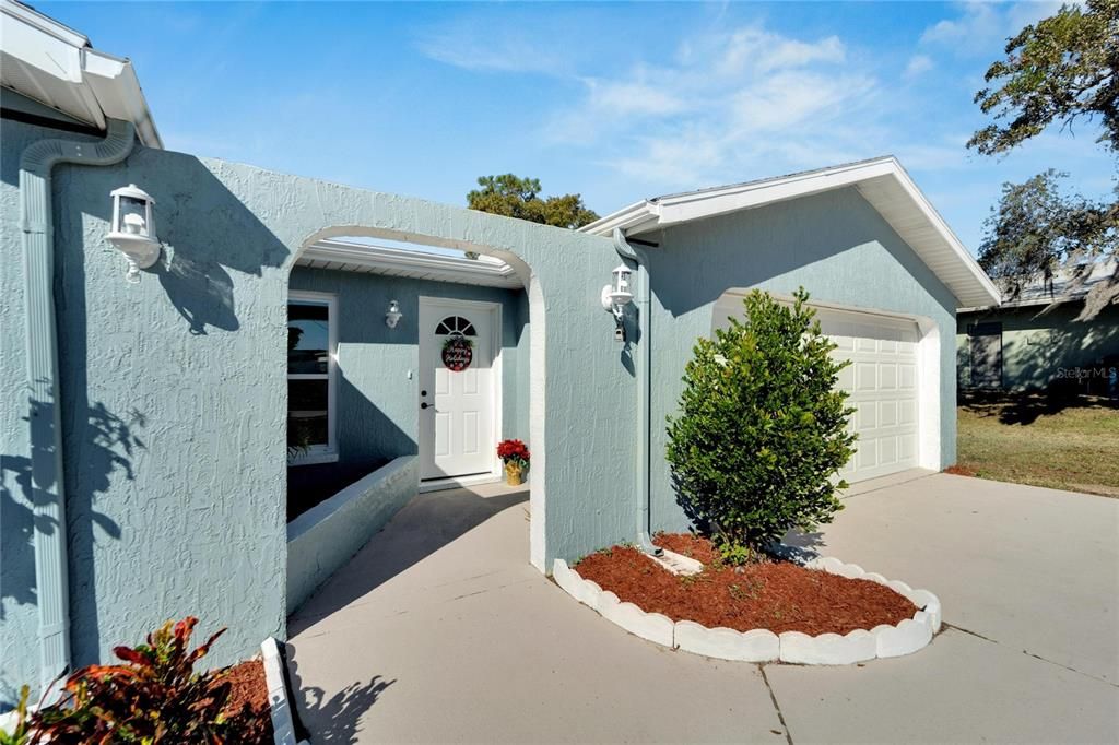 For Sale: $362,995 (3 beds, 2 baths, 1416 Square Feet)