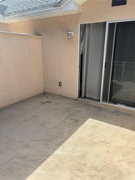 For Sale: $165,000 (2 beds, 2 baths, 1262 Square Feet)