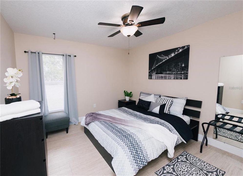 For Sale: $435,000 (4 beds, 2 baths, 2351 Square Feet)