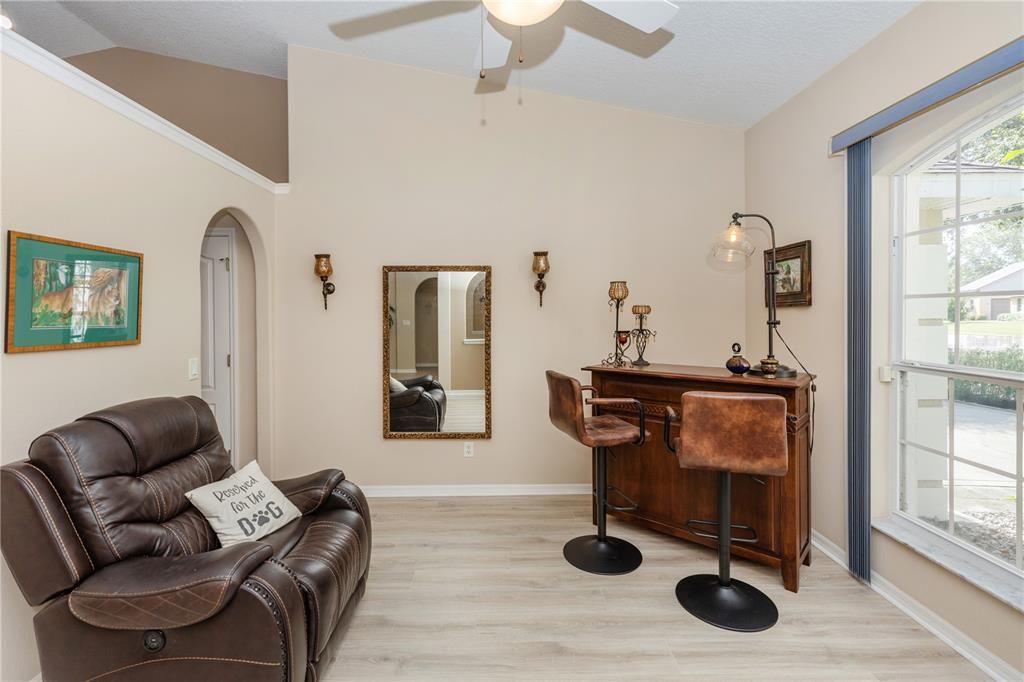 Dining area. Being used as a bar area