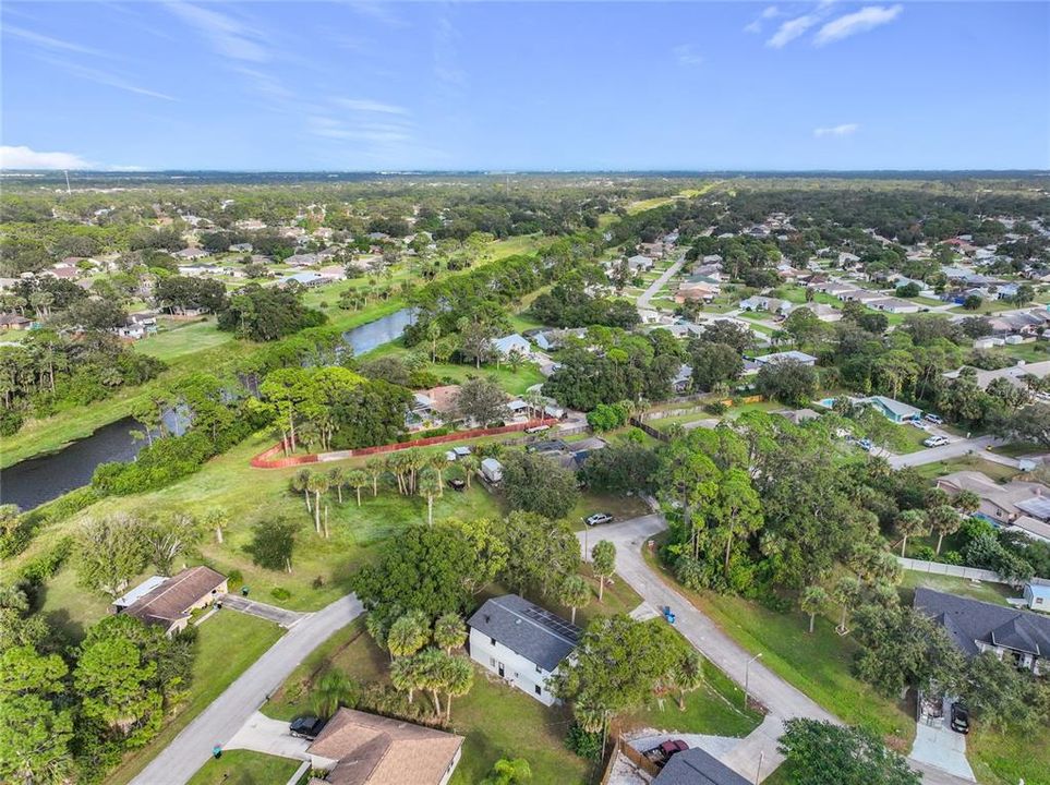 For Sale: $299,990 (3 beds, 2 baths, 1552 Square Feet)