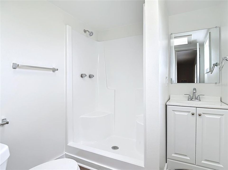 For Sale: $299,990 (3 beds, 2 baths, 1552 Square Feet)