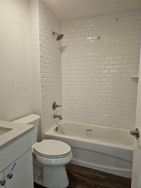 For Sale: $269,999 (3 beds, 2 baths, 1413 Square Feet)