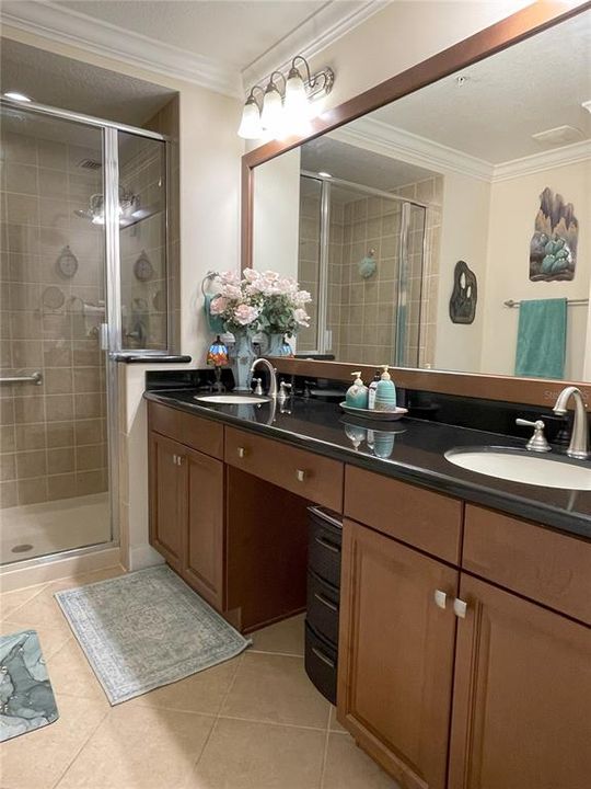 Double vanity with granite countertop