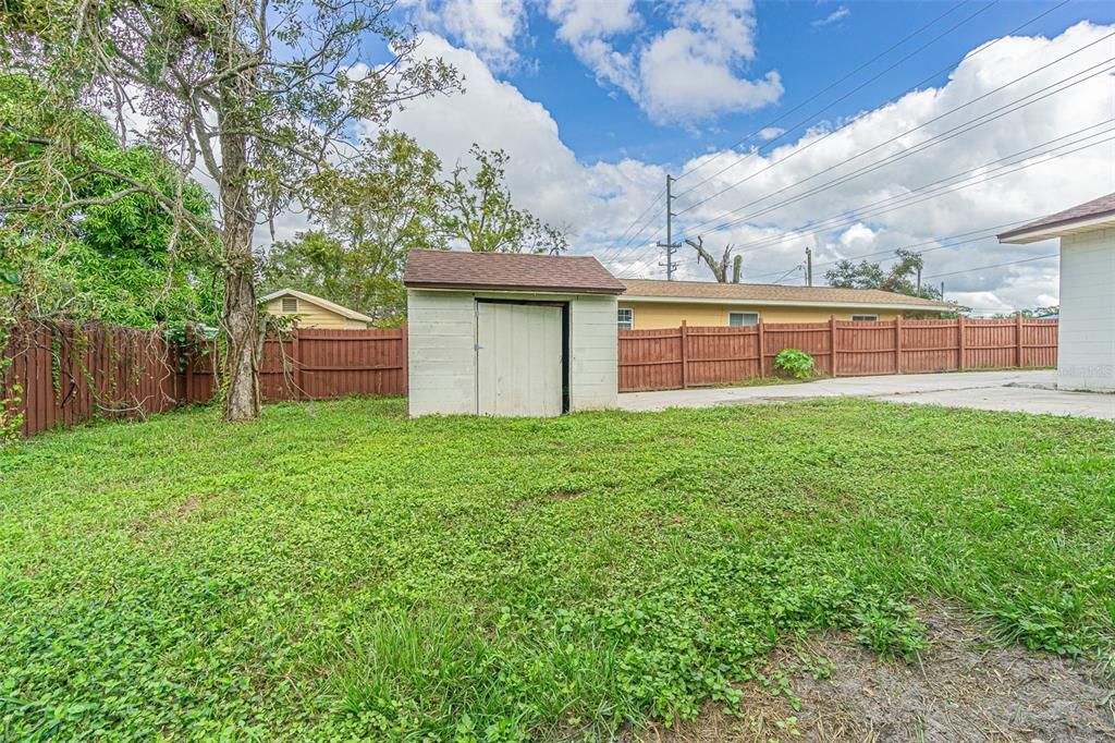 For Sale: $254,900 (3 beds, 2 baths, 1176 Square Feet)