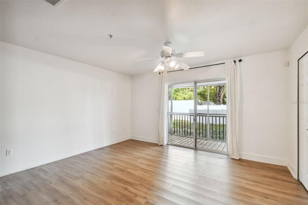 For Sale: $430,000 (3 beds, 2 baths, 1636 Square Feet)