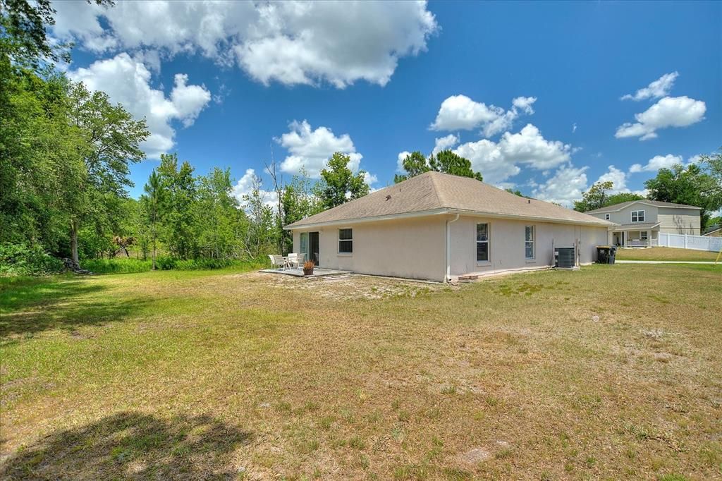 For Sale: $320,000 (3 beds, 2 baths, 1317 Square Feet)