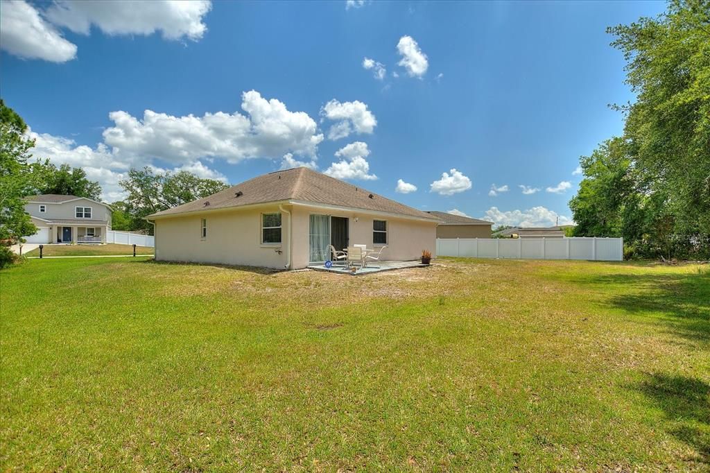 For Sale: $320,000 (3 beds, 2 baths, 1317 Square Feet)