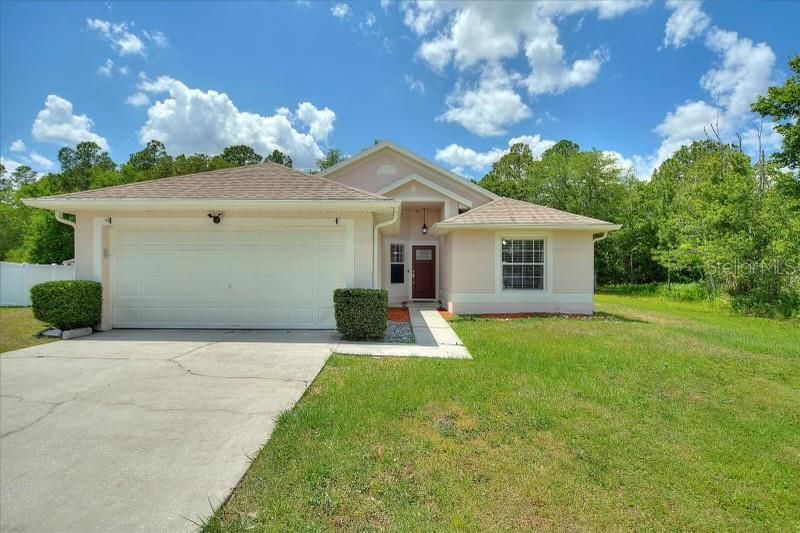 For Sale: $320,000 (3 beds, 2 baths, 1317 Square Feet)