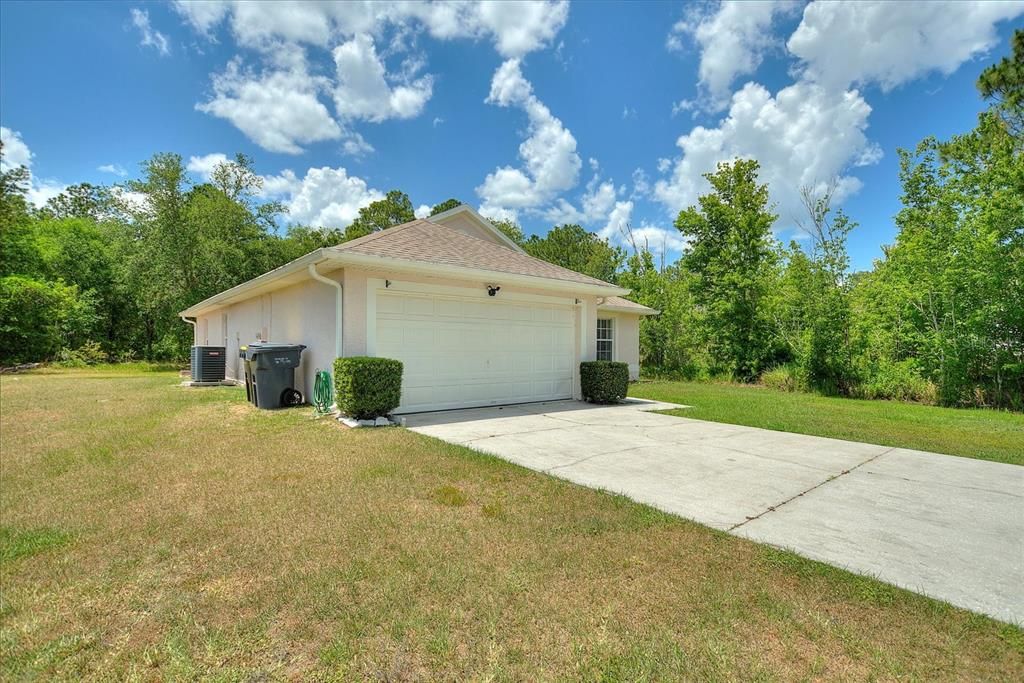 For Sale: $320,000 (3 beds, 2 baths, 1317 Square Feet)