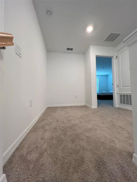 For Rent: $2,100 (3 beds, 2 baths, 1552 Square Feet)