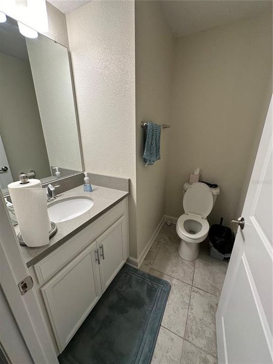 FIRST FLOOR HALF BATHROOM