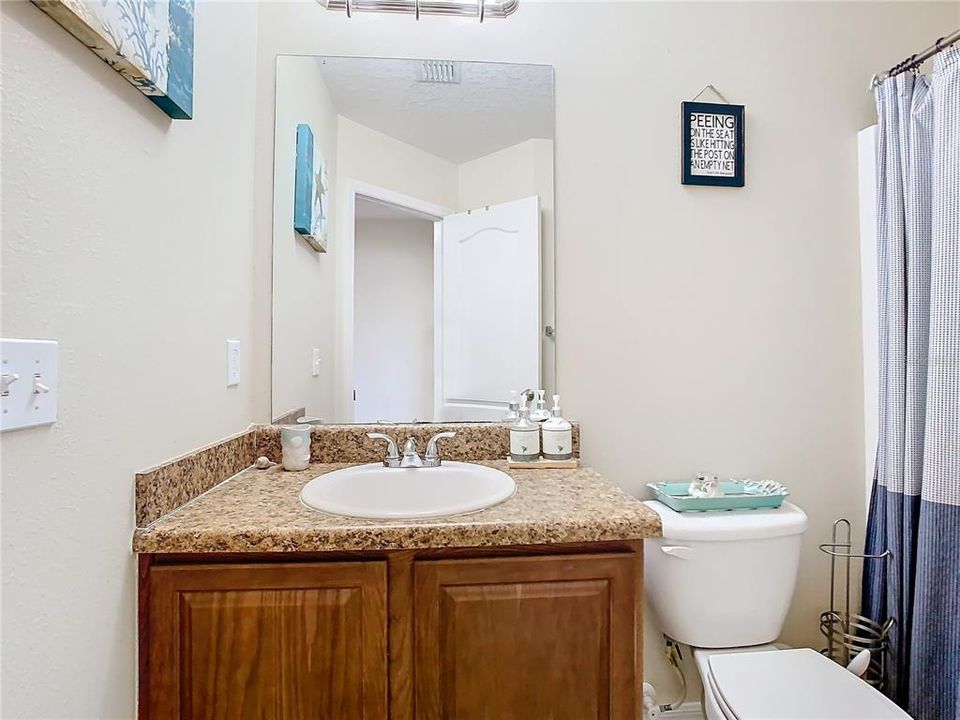 For Sale: $289,900 (3 beds, 2 baths, 1568 Square Feet)