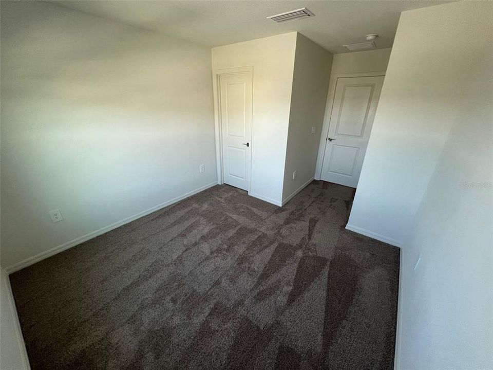 For Rent: $2,500 (3 beds, 2 baths, 1563 Square Feet)