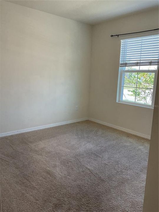 For Rent: $2,000 (4 beds, 2 baths, 1867 Square Feet)