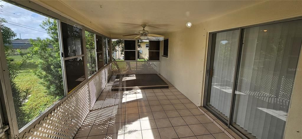 For Rent: $1,950 (3 beds, 2 baths, 1307 Square Feet)