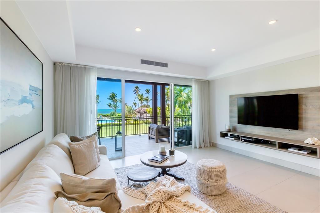 For Rent: $14,000 (2 beds, 2 baths, 1321 Square Feet)