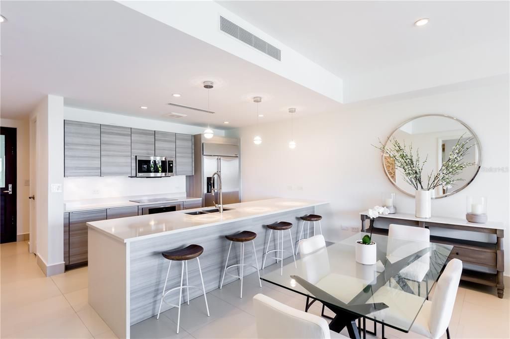 For Rent: $14,000 (2 beds, 2 baths, 1321 Square Feet)