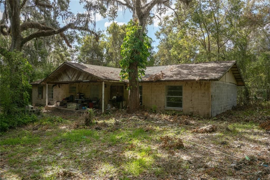 The house which is a tear-down located on the adjacent lot that connect to Endsley Rd.