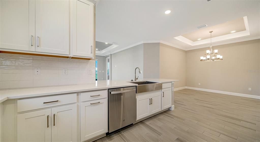 For Sale: $549,000 (2 beds, 2 baths, 1533 Square Feet)