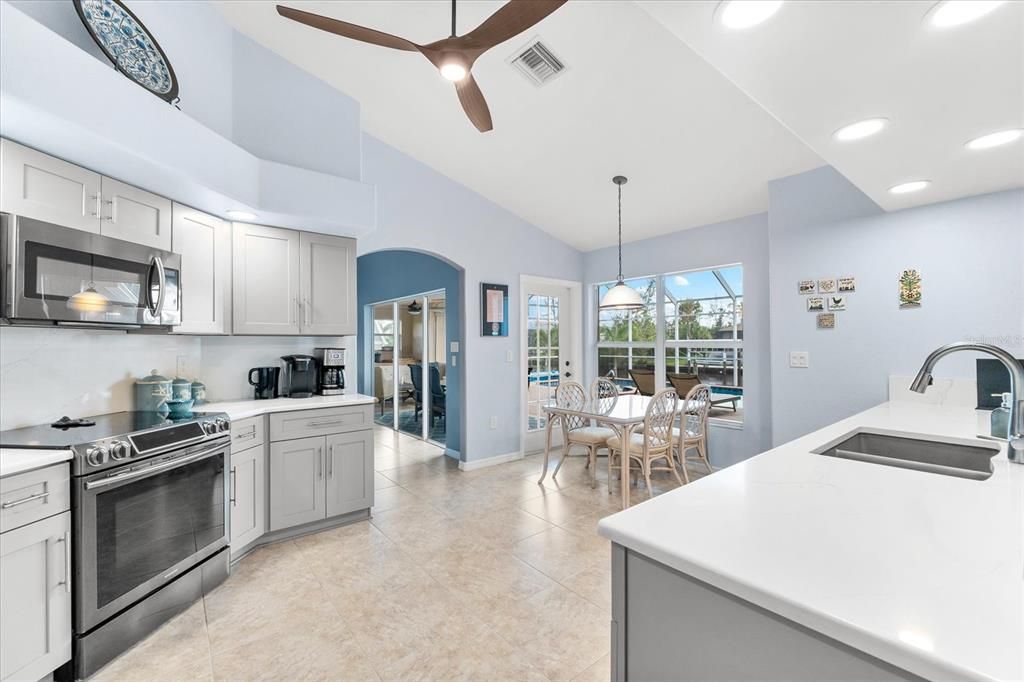 Spacious Kitchen with a Cozy Eat-In Area